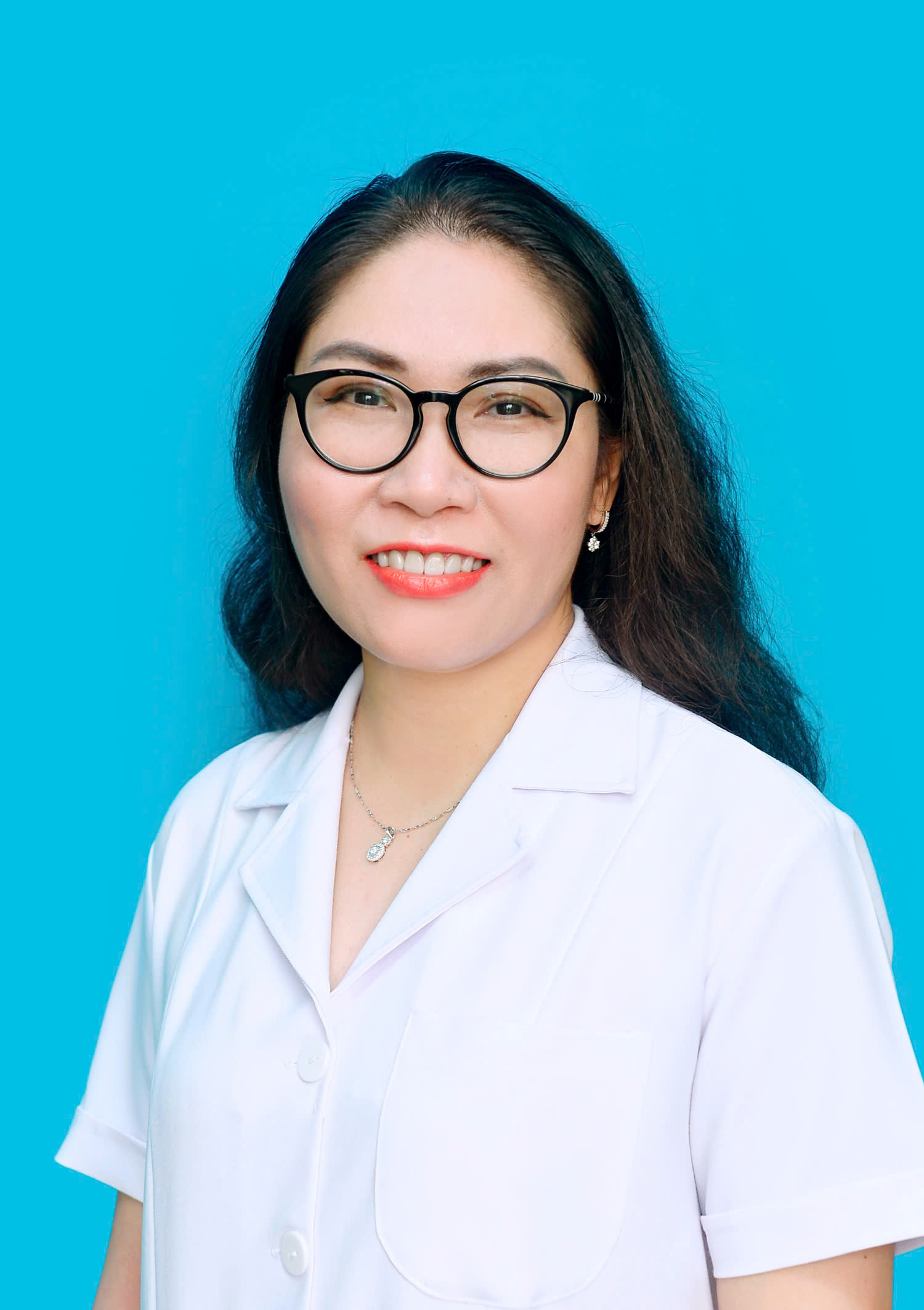 BSCKII Hoàng Thị Kim Yến Giám đốc Bệnh viện