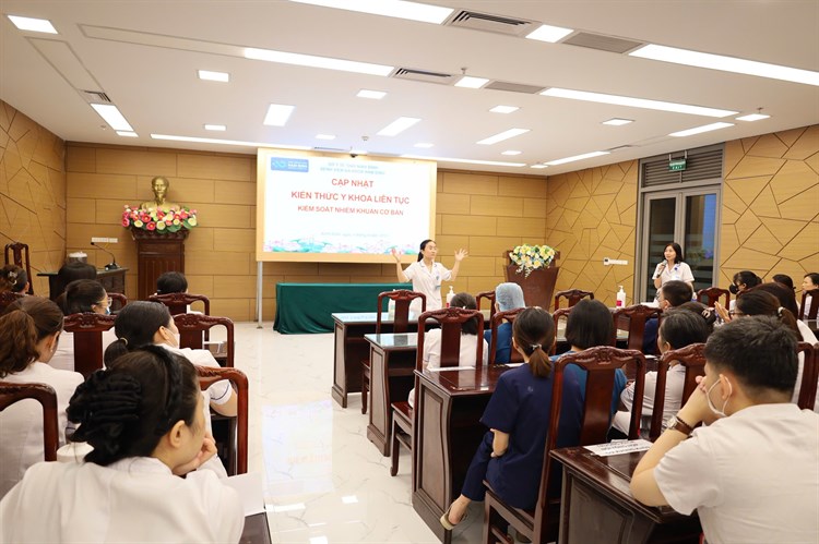 Cập nhật kiến thức y khoa liên tục về kiểm soát nhiễm khuẩn cơ bản